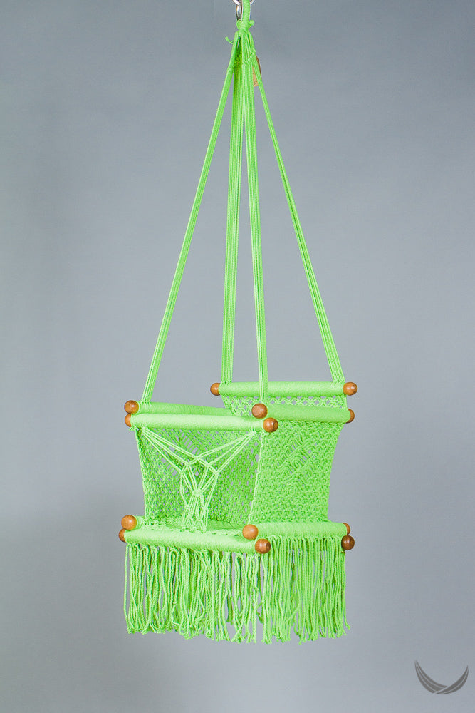 swing chair in macrame - pistachio color - studio photo