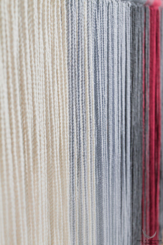 Wall Hanging in Macrame cream, grey and red cotton - studio picture - detail