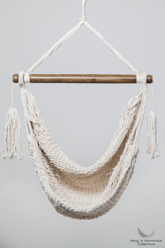 Dolls furniture - hammock chair - studio photo (Handmade in Nicaragua)
