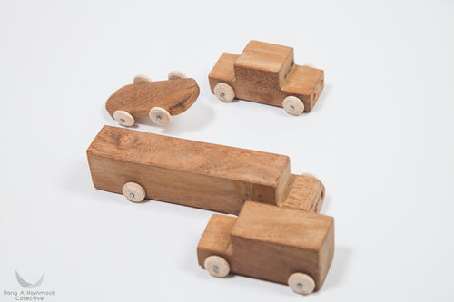 Wooden Vehicles Toys Set